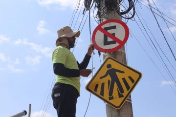 Prefeitura revitaliza sinalização de trânsito da rotatória da Mangueira