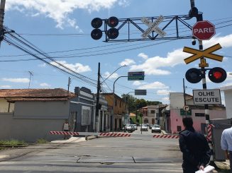 VLI inaugura modernização das passagens de nível em Santa Luzia