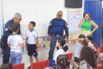 Escola Municipal José Augusto Resende aborda o bullying em palestra escolar