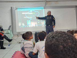 Palestra conscientiza alunos sobre o uso da linha chilena, cerol e bullying