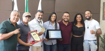 Prefeito recebe Nayla Spanhol, Campeã Mundial de Kickboxing