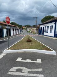 Centro Histórico e Palmital dentre os locais que receberam capina esta semana