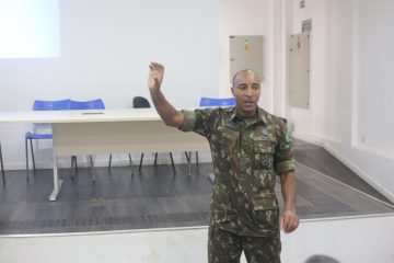 Junta Militar de Santa Luzia recebe treinamento do Exército