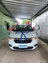 Prefeitura entrega veículo Spin automático de 7 lugares ao posto de saúde do Bom Destino