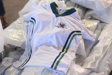 Prefeitura inicia entrega de uniformes nas Umeis do município