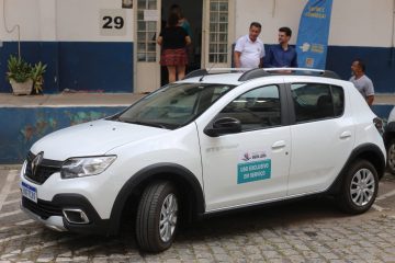 Secretaria Municipal de Desenvolvimento Econômico recebe veículo zero quilômetro