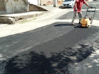 Operação tapa-buraco atende mais de 20 bairros em uma semana