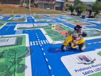 Inaugurada na Praça da Juventude a Transitolândia Móvel