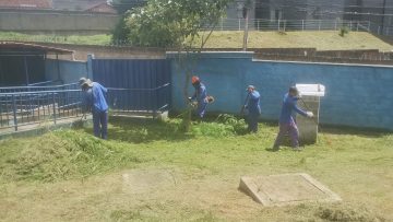 Trabalhos de capina e limpeza seguem em vários pontos de Santa Luzia