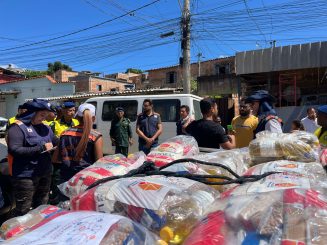 Defesa Civil realiza entrega de kits de ajuda humanitária para vítimas das chuvas no Palmital