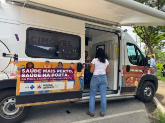 Feirinha da Prefeitura recebe Vacimóvel